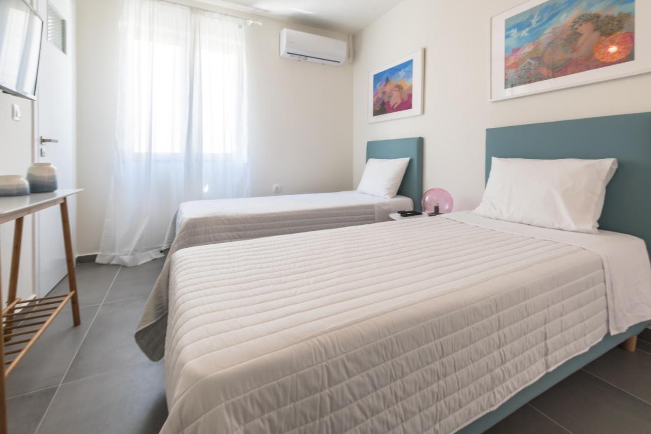Rotunda Suites Kalamaki 外观 照片