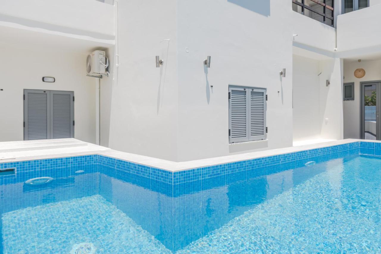 Rotunda Suites Kalamaki 外观 照片